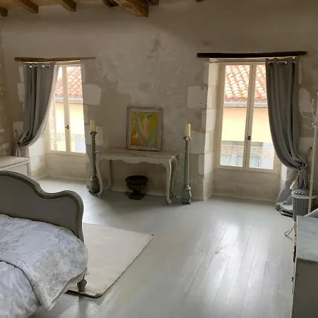 5 Rue Moignard Aubeterre-sur-Dronne