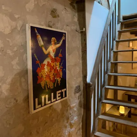 Hébergement de vacances 5 Rue Moignard Aubeterre-sur-Dronne